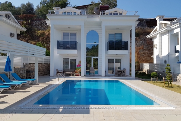 Villa Alora